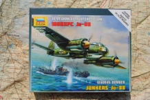 images/productimages/small/JUNKERS Ju88 Zvezda 1;200 6186 voor.jpg